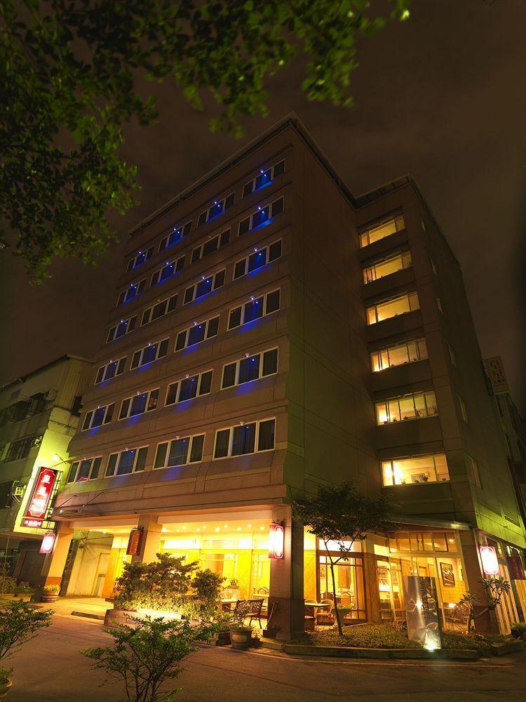 Huang Shin Business Hotel-Shang An Taichung Exterior photo