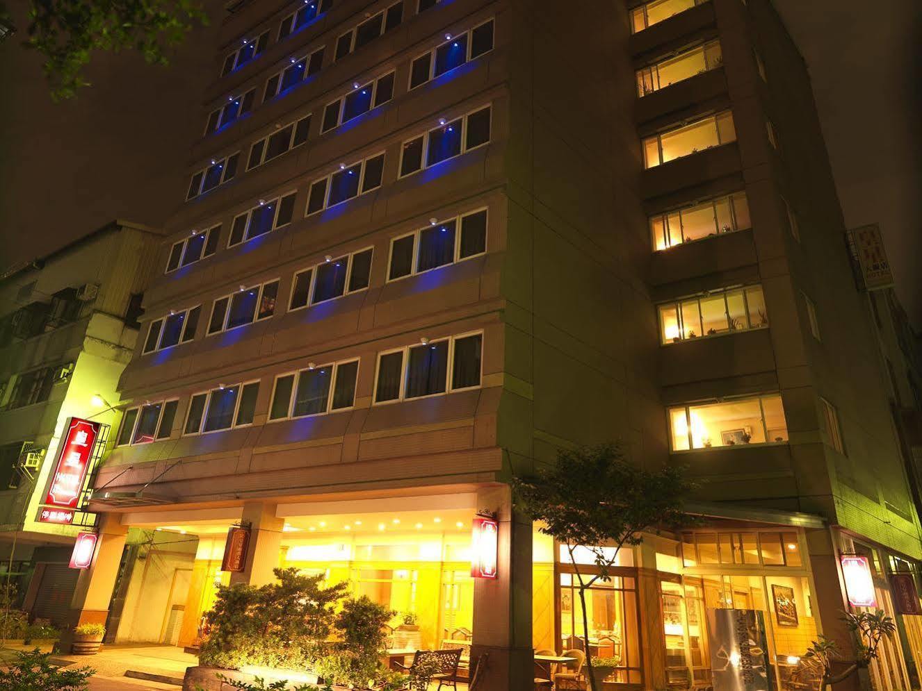 Huang Shin Business Hotel-Shang An Taichung Exterior photo